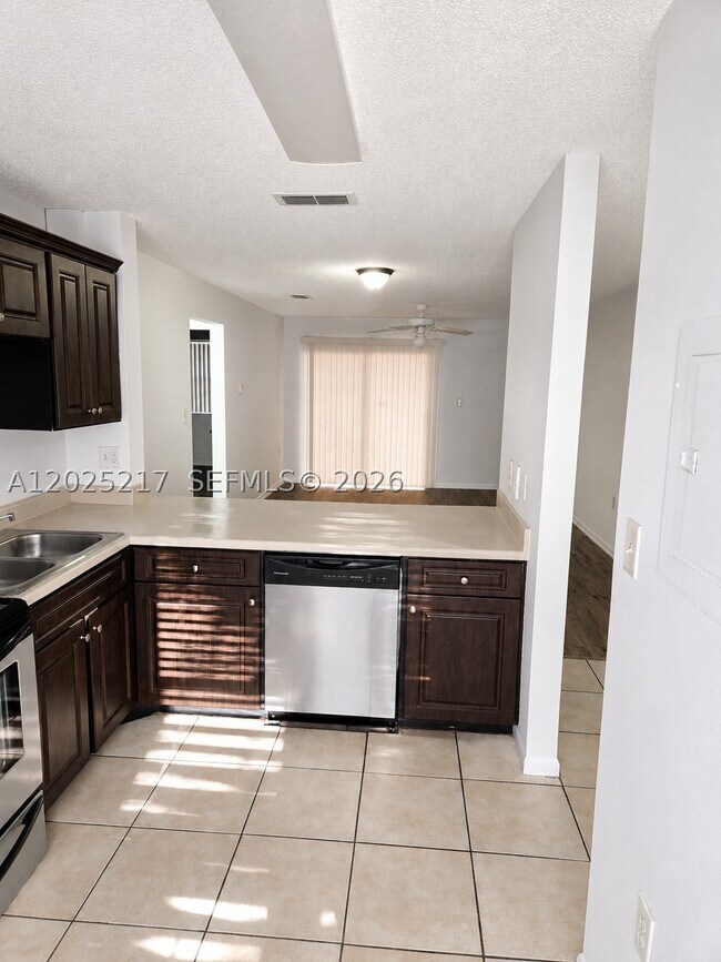 Building Photo - 2240 SW 81st Ave