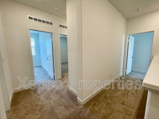 Building Photo - 41425 Penn Dr