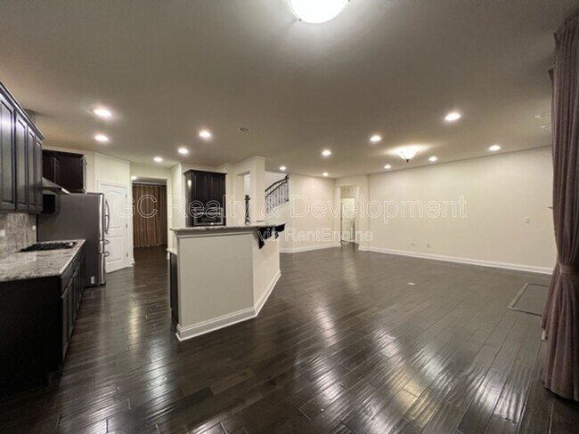 Building Photo - 4219 Fraser Cir