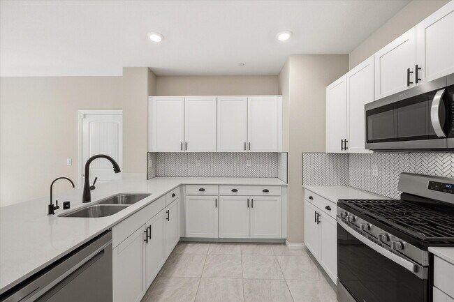 Building Photo - Beautiful home in the desirable Inspirada community! Move in ready!