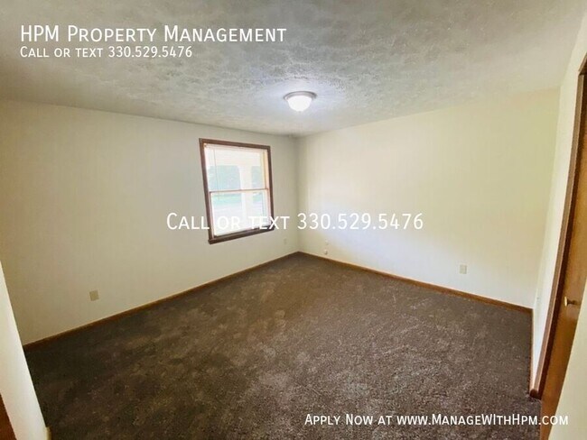 Building Photo - 5877 Portage St NW
