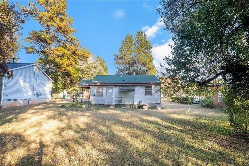 Building Photo - 5253 Brookdale Dr