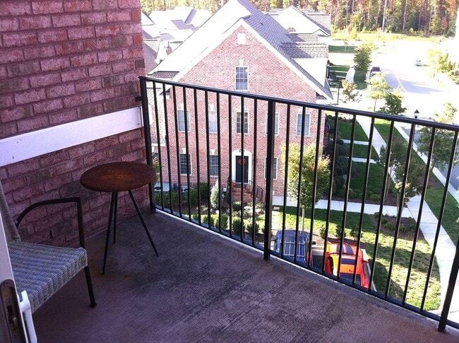 Building Photo - 2 bedroom/ 2 bathroom- Bennington on the Park