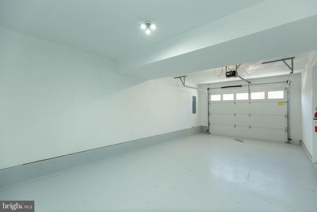 Building Photo - 197 Catch Release Ct