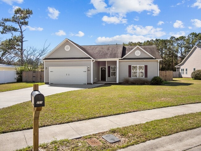 Building Photo - 251 Channel Marker Loop