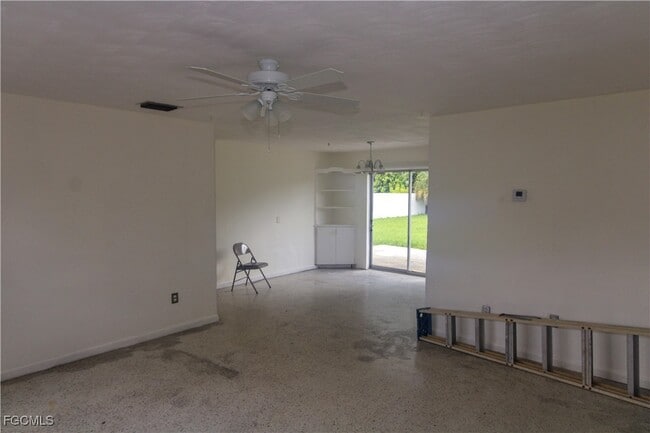 Building Photo - 382 Ottumwa Ave