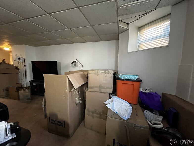 Building Photo - 11 Stearns Rd