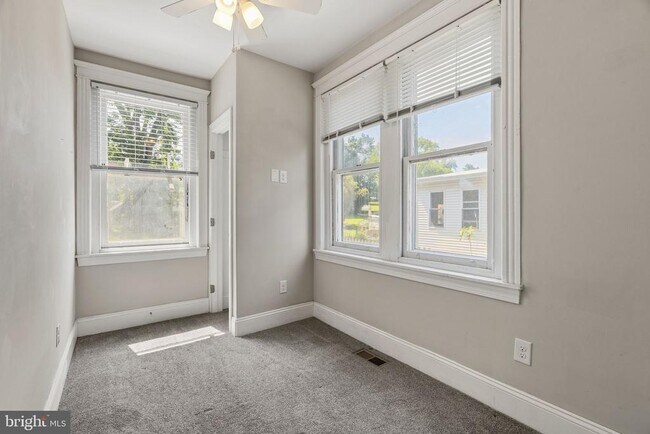 Building Photo - 1515 Butler Pike