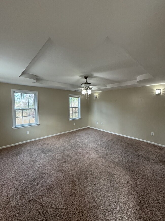 Building Photo - 503 Nelson Dr