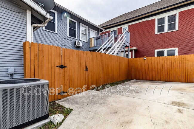 Building Photo - 723 E Euclid Ave