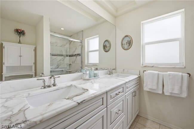 Building Photo - 829 Tanbark Dr