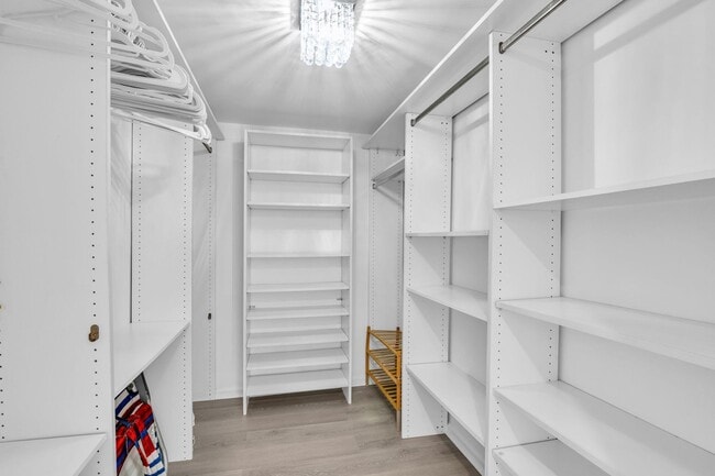 Building Photo - 859 Jeffery St