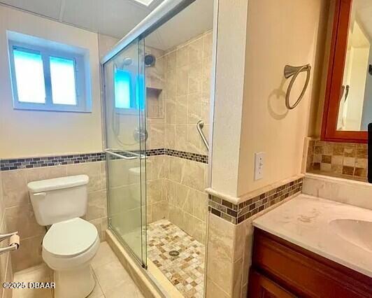 Building Photo - 100 Silver Beach Ave