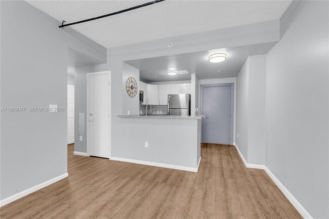 Building Photo - 185 SE 14th Terrace