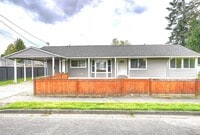Building Photo - Rooms for rent in 4bedroom/2ba Downtown Puyallup Duplex (Room rents starting at $850 - $1,100)