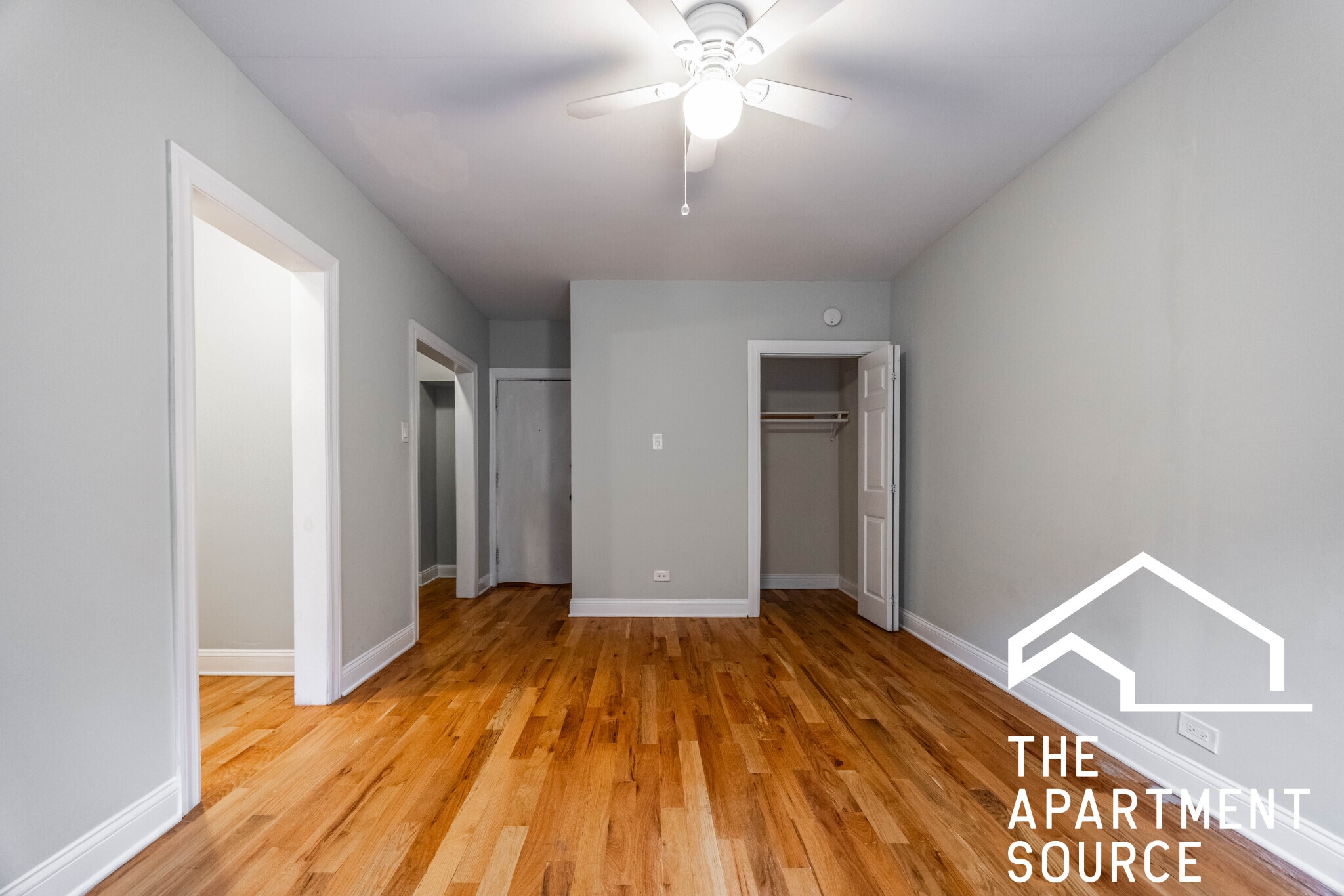 Building Photo - 1154 N Dearborn St