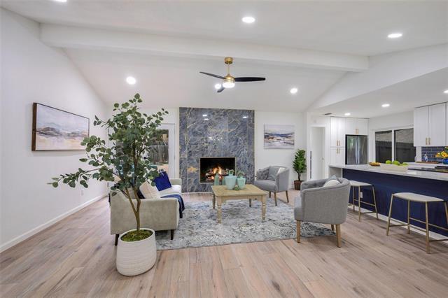 Building Photo - 2613 Pin Oak Ln