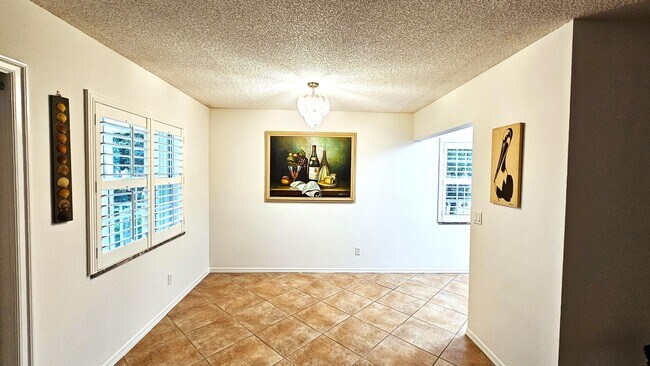 Building Photo - 1441 Ocean Dr