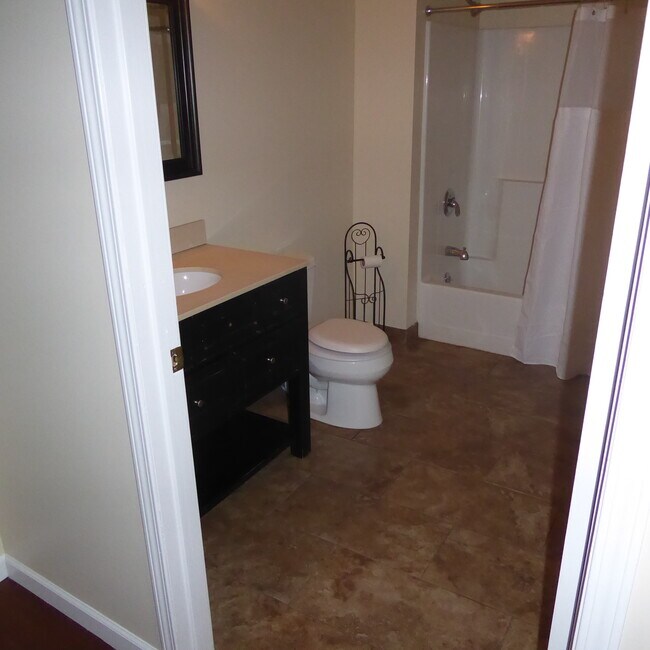 Building Photo - 44 Broadway