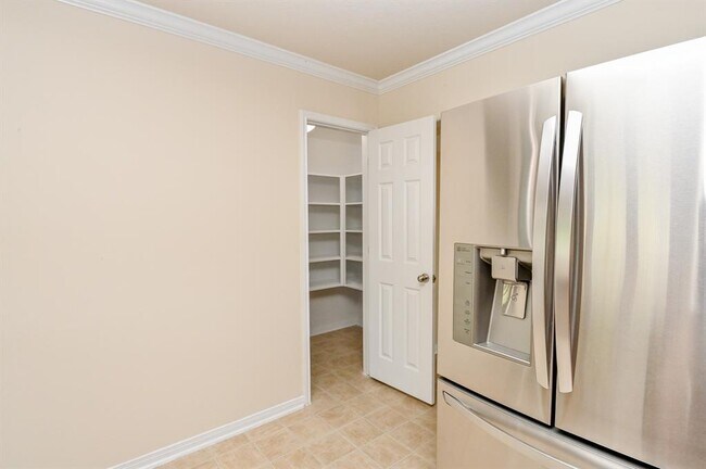 Building Photo - 3318 Zephyr Glen Way