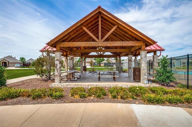 Building Photo - 3505 Comal Dr