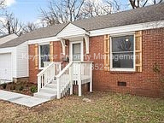 Building Photo - Updated 2 Bed 1 Bath Rental Home Tulsa