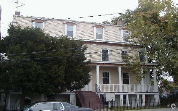 Primary Photo - 29-31 Ward St