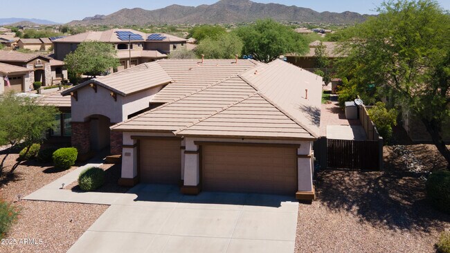 Building Photo - 2222 W Morse Ct
