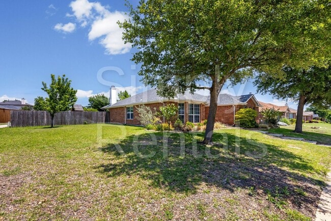 Building Photo - 2630 Massey Ln