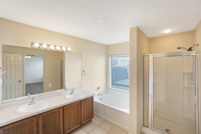 Building Photo - 14400 Martial Eagle Dr