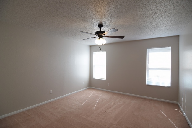 Building Photo - 4402 Matt Dr