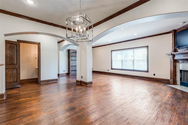Building Photo - 4110 McKinney Ave