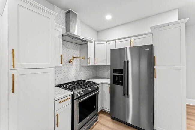 Building Photo - 2128 Hosea L Williams Dr NE
