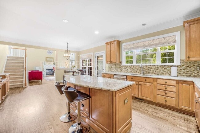 Building Photo - 8100 Morehouse Dr