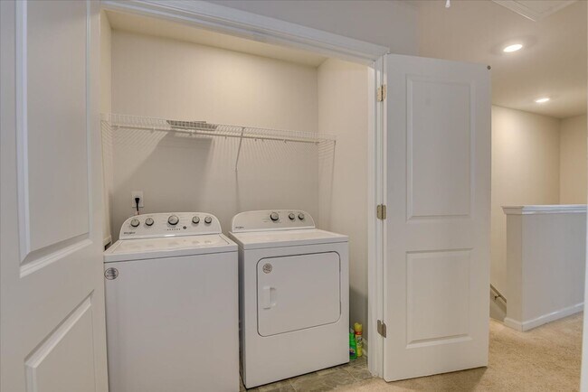 Building Photo - 846 Quaint Parish Cir