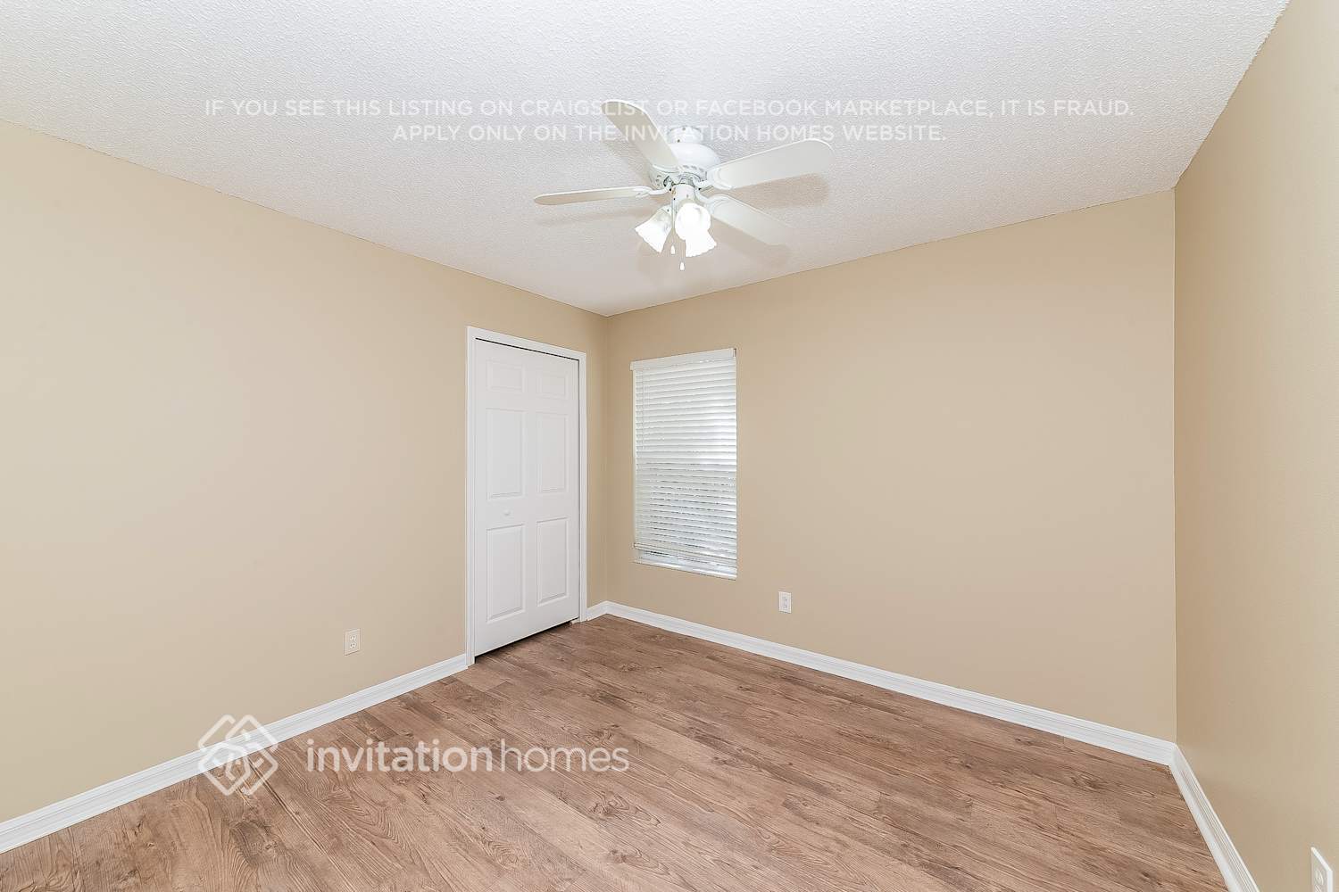 Building Photo - 4635 Sanibel Way