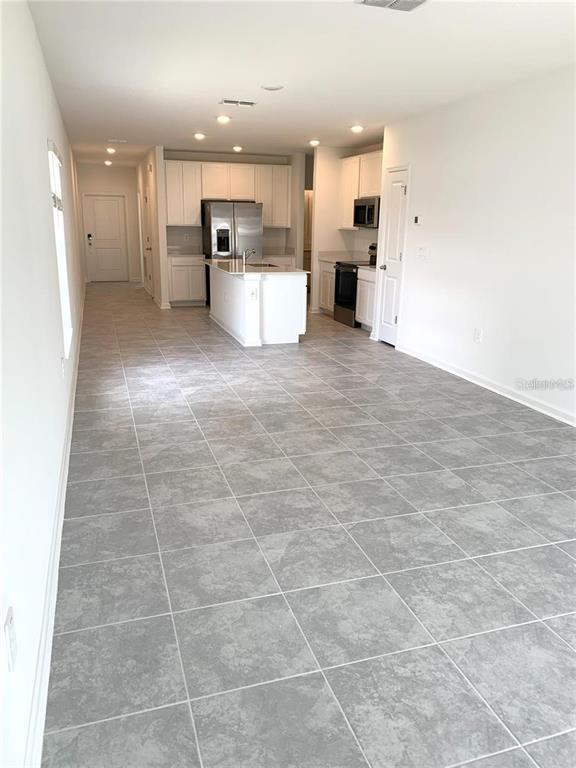 Building Photo - 1926 Niagra Dr