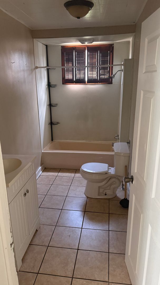 Building Photo - 1119 Agnew St