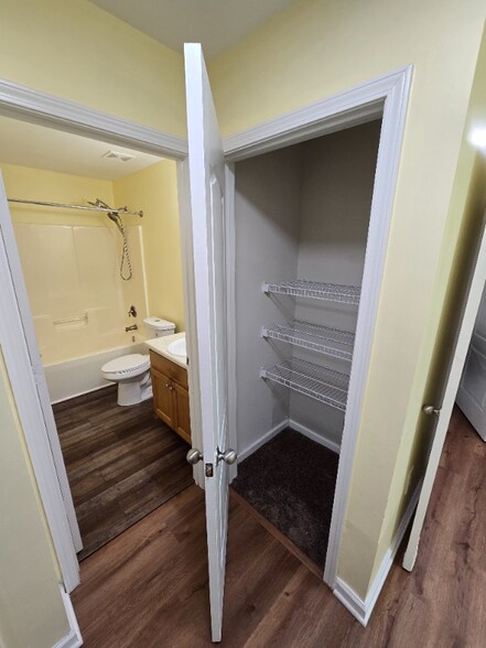 Building Photo - 1754 Connally Dr