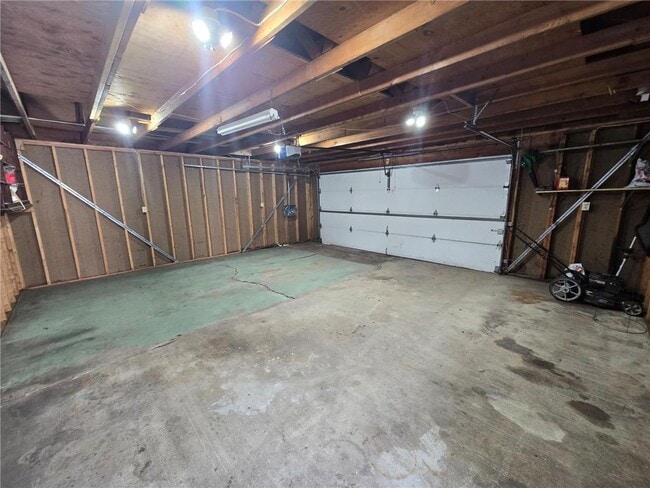 Building Photo - 5317 Abbott Ave S