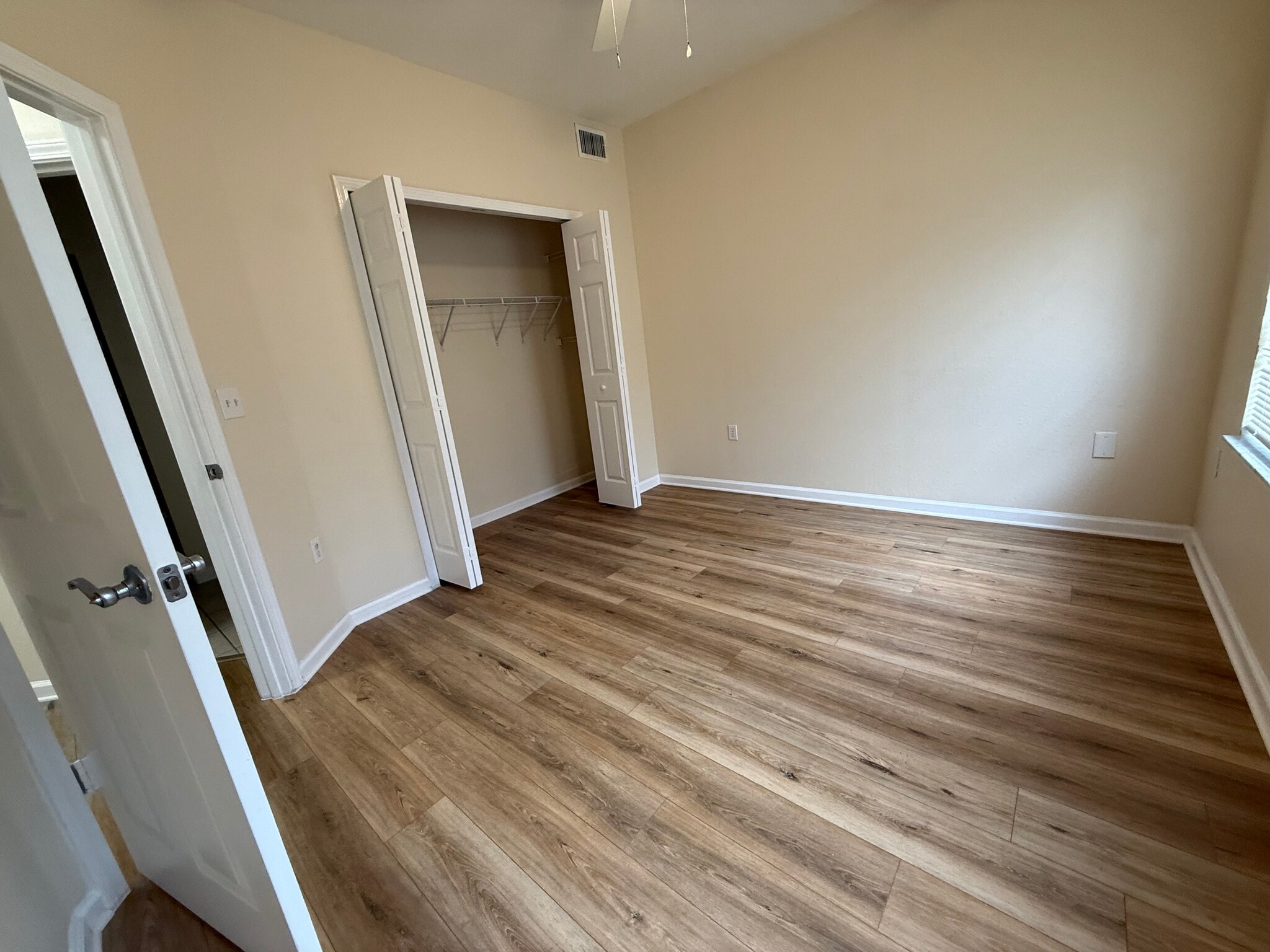 3rd Bedroom -2 - 10075 Gate Pky N