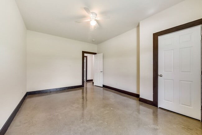 Building Photo - Longhorn Ranch-Barndo Community-Half Acre ...