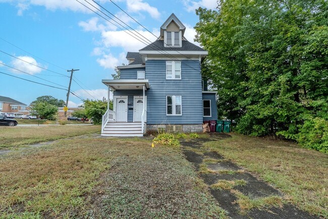 Building Photo - 117 Stevens St