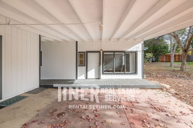 Building Photo - 4910 Gastman Way