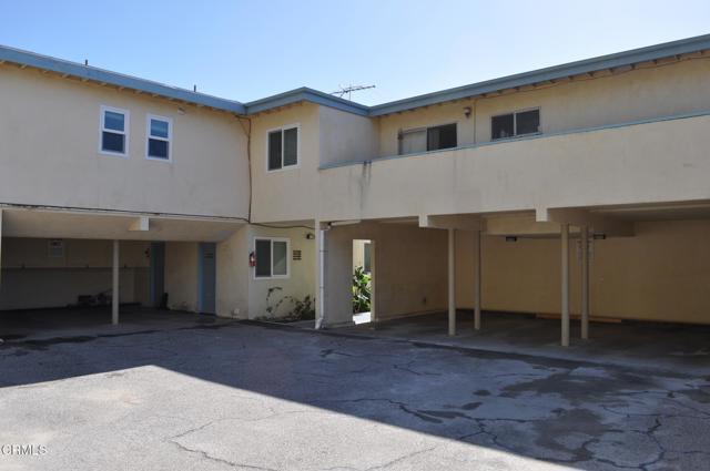 Building Photo - 3305 Hilltop Dr