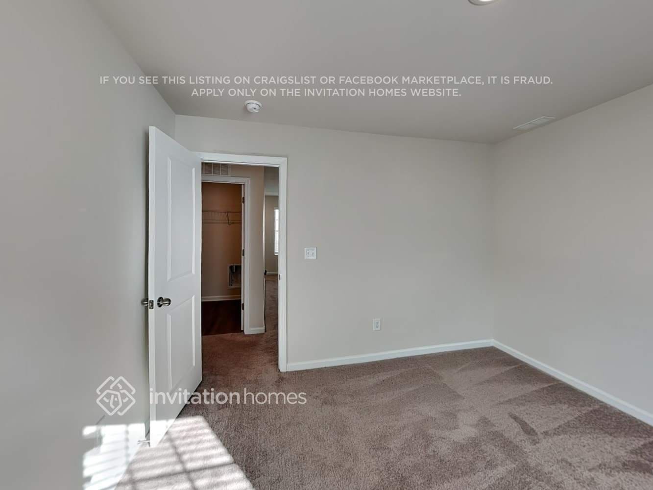 Building Photo - 6006 Foggy Btm Cir