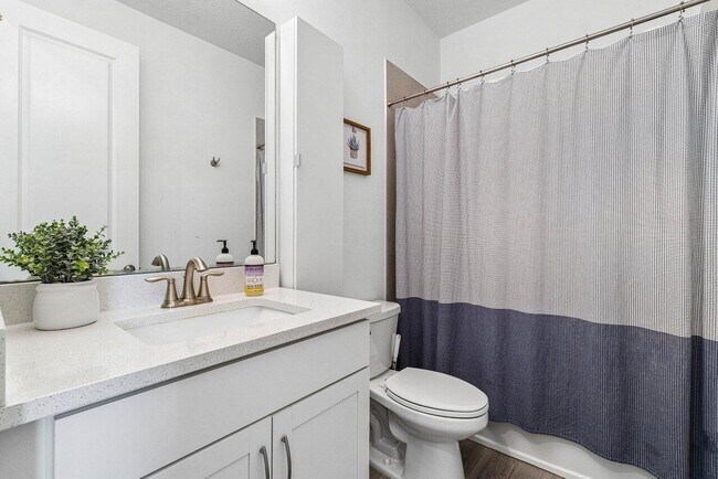 Building Photo - 8795 Grand Prix Ln