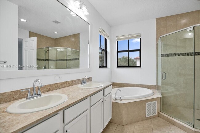 Building Photo - 8387 NW 38th St