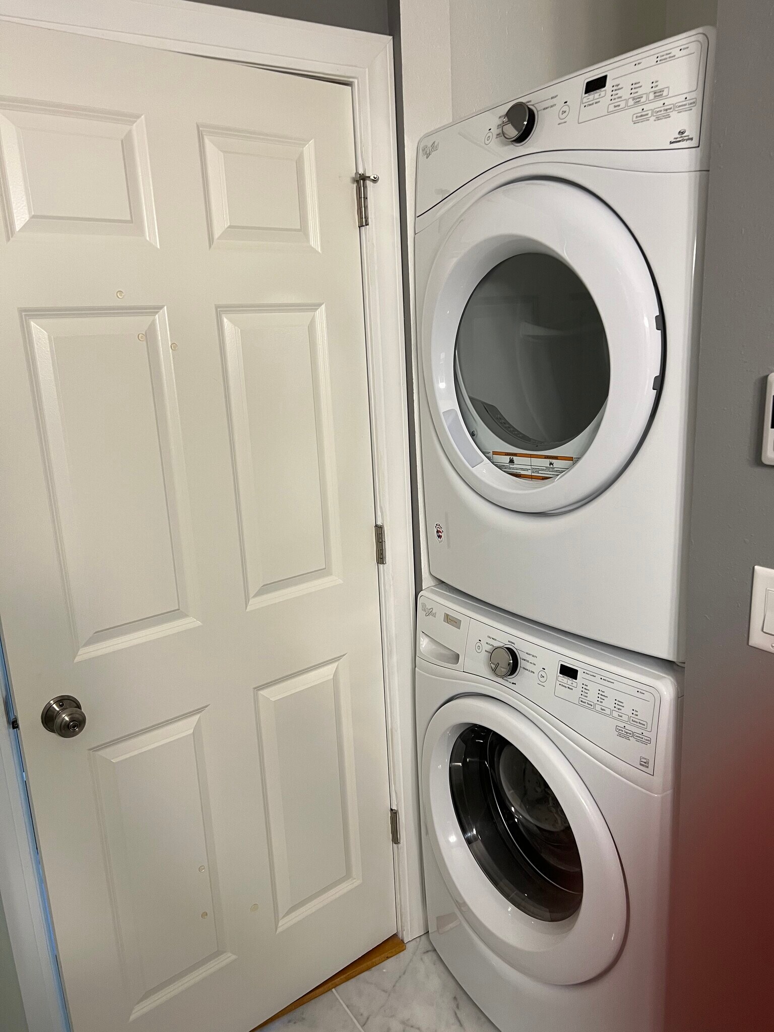 Laundry in bathroom - 1124 Emerald St