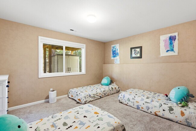 Building Photo - 172 Palos Verdes